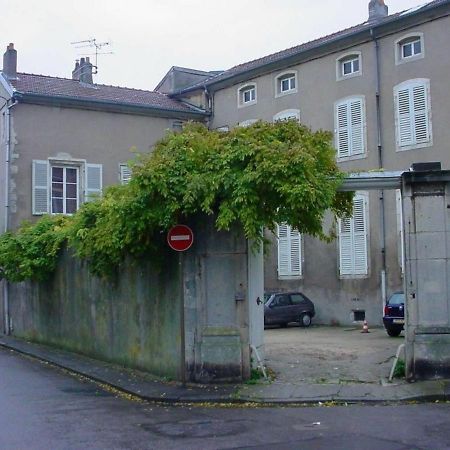 Appartement Toul, 4 pièces, 7 personnes - FR-1-584-74 Extérieur photo